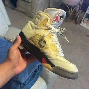 Off-White | Shoes | Alexander Mcqueen Mens Oversized Larry  display picture 2